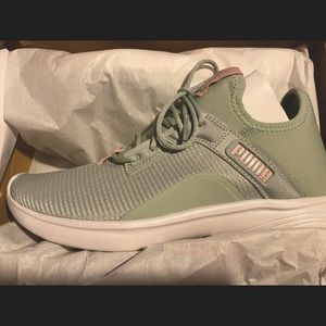 Puma SoftRide Sneakers